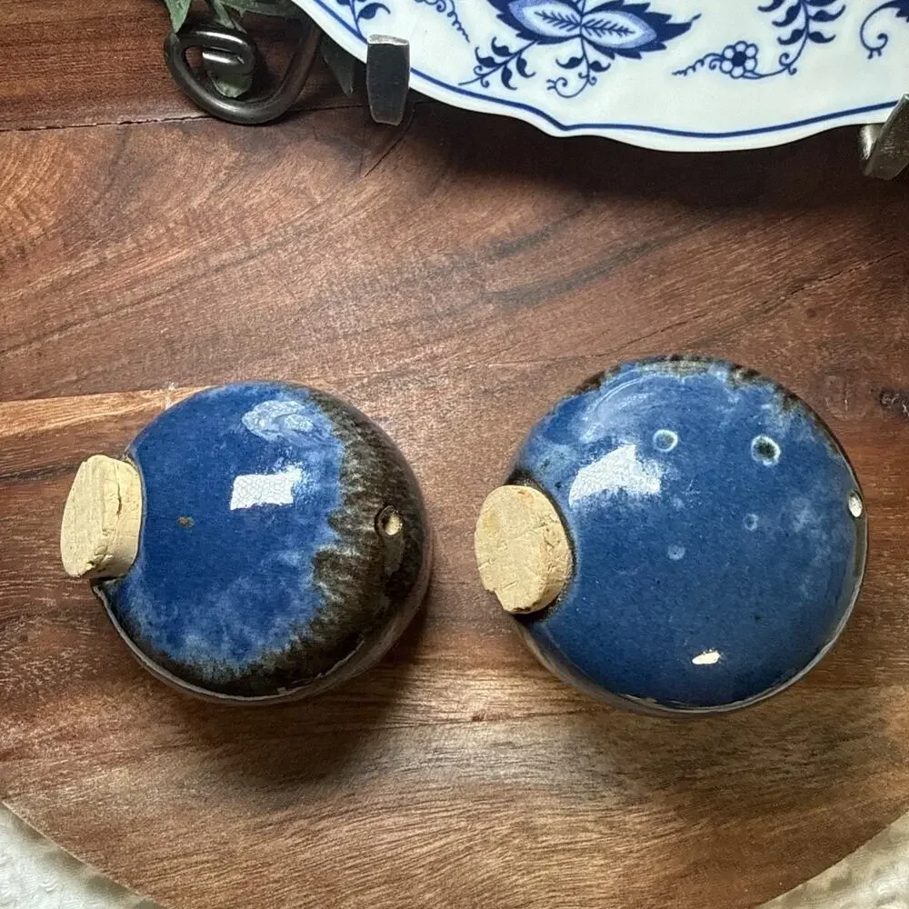 Spanish Studio Pottery SAL PEBRE Salt Pepper Shakers Blue Drip Glaze Vintage